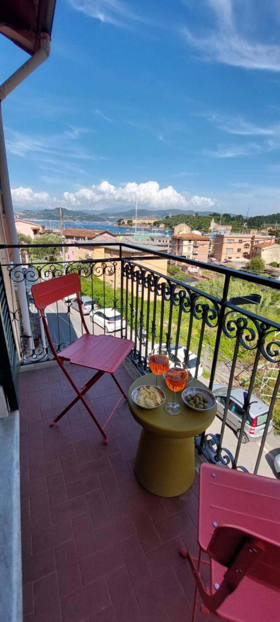 Moderno Vista Mare, Con Parcheggio Privato