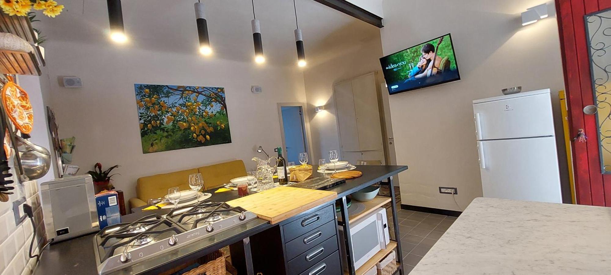 Apartamento Moderno Vista Mare, Con Parcheggio Privato